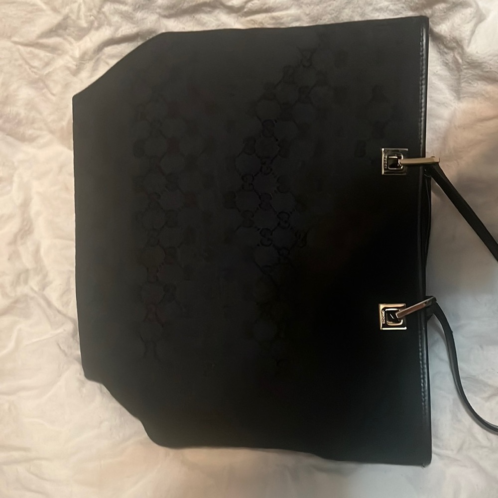 Authentic Gucci Bucket Bag